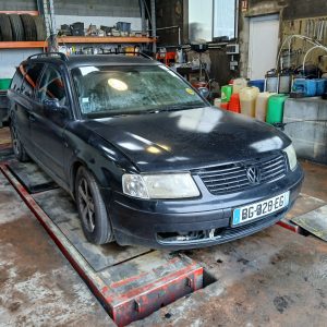 VOLKSWAGEN PASSAT BREAK IV 1.9TDI TURBO 110cv DE 1999