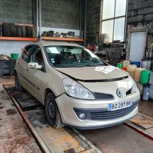 RENAULT CLIO III 1.4i 98cv Ph1 DE 2007