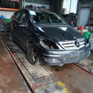 MERCEDES BENZ CLASSE B 245 180 2.0CDI TURBO 109cv Ph2 DE 2012