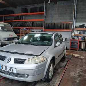 RENAULT MEGANE II 1.6i 113CV Ph1 DE 2004