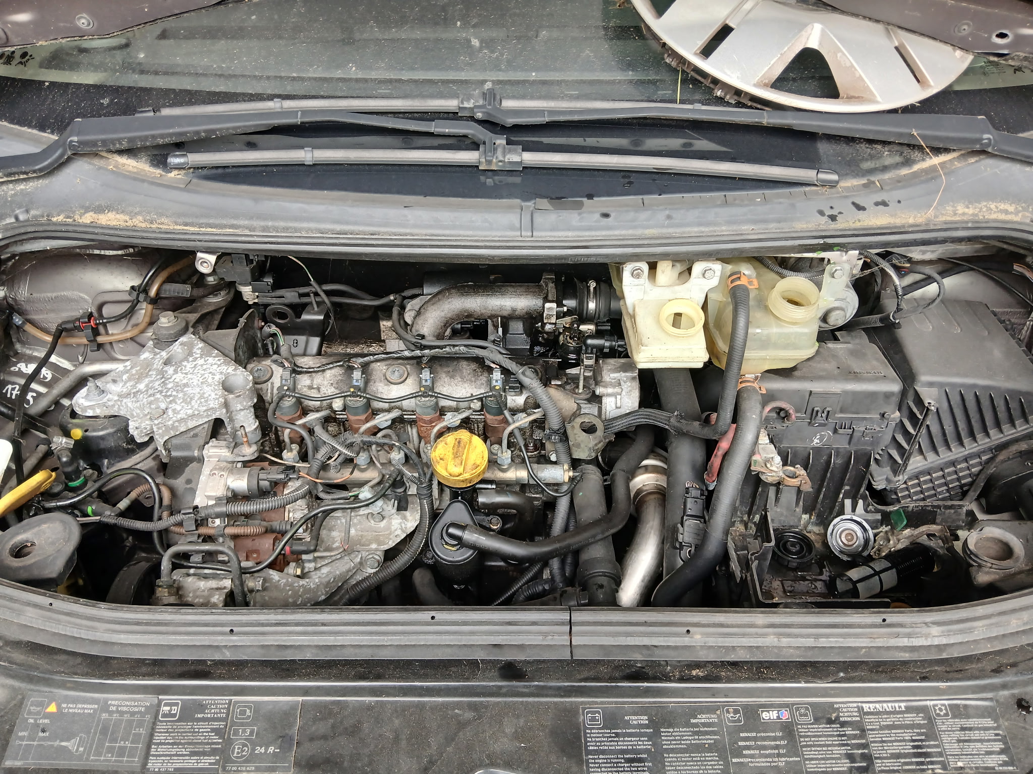 RENAULT ESPACE IV 1.9DCI 116CV Ph1 DE 2004 – Image 2