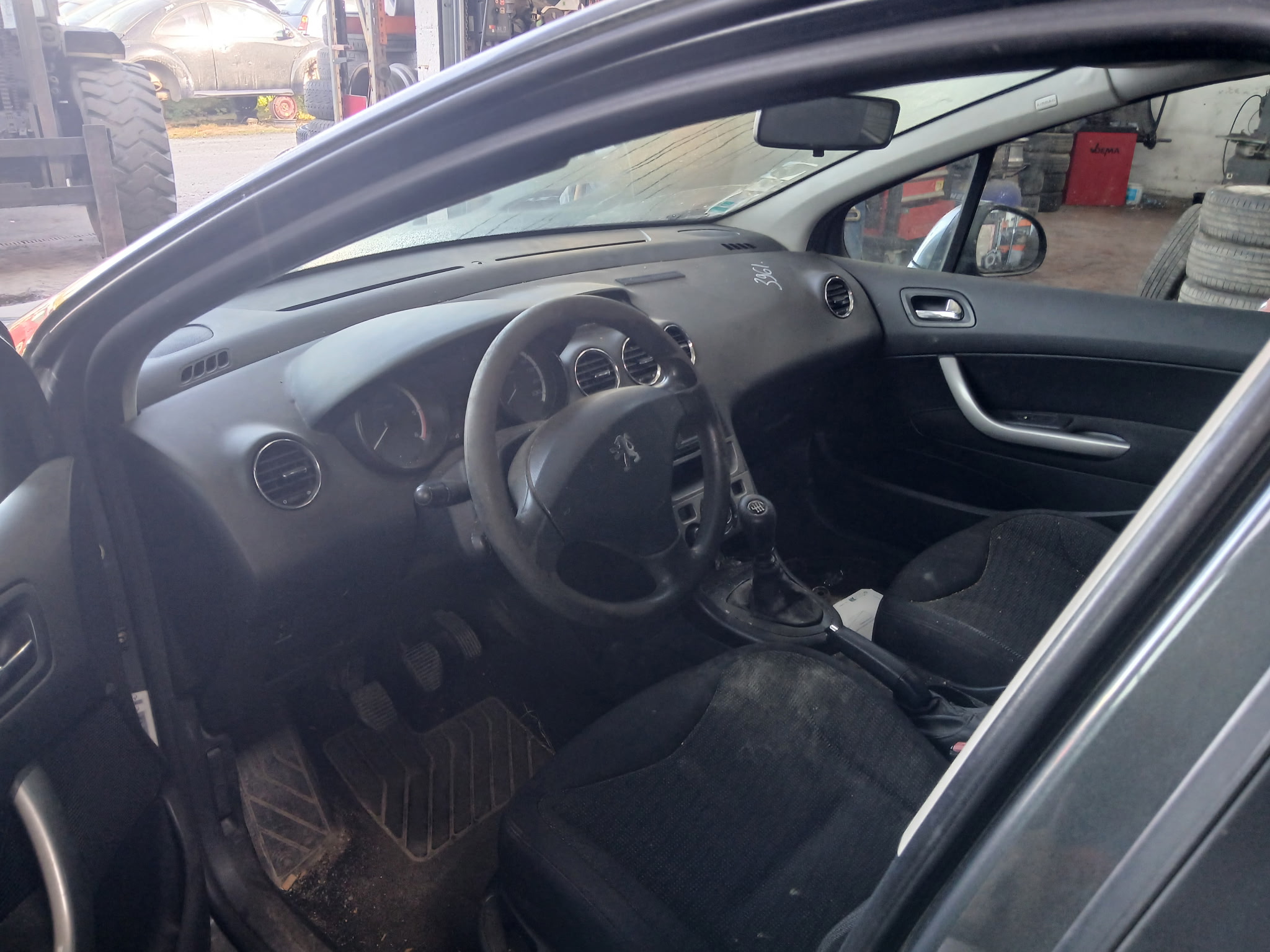 PEUGEOT 308 I BREAK 1.6HDI 106CV PH1 DE 2008 – Image 6