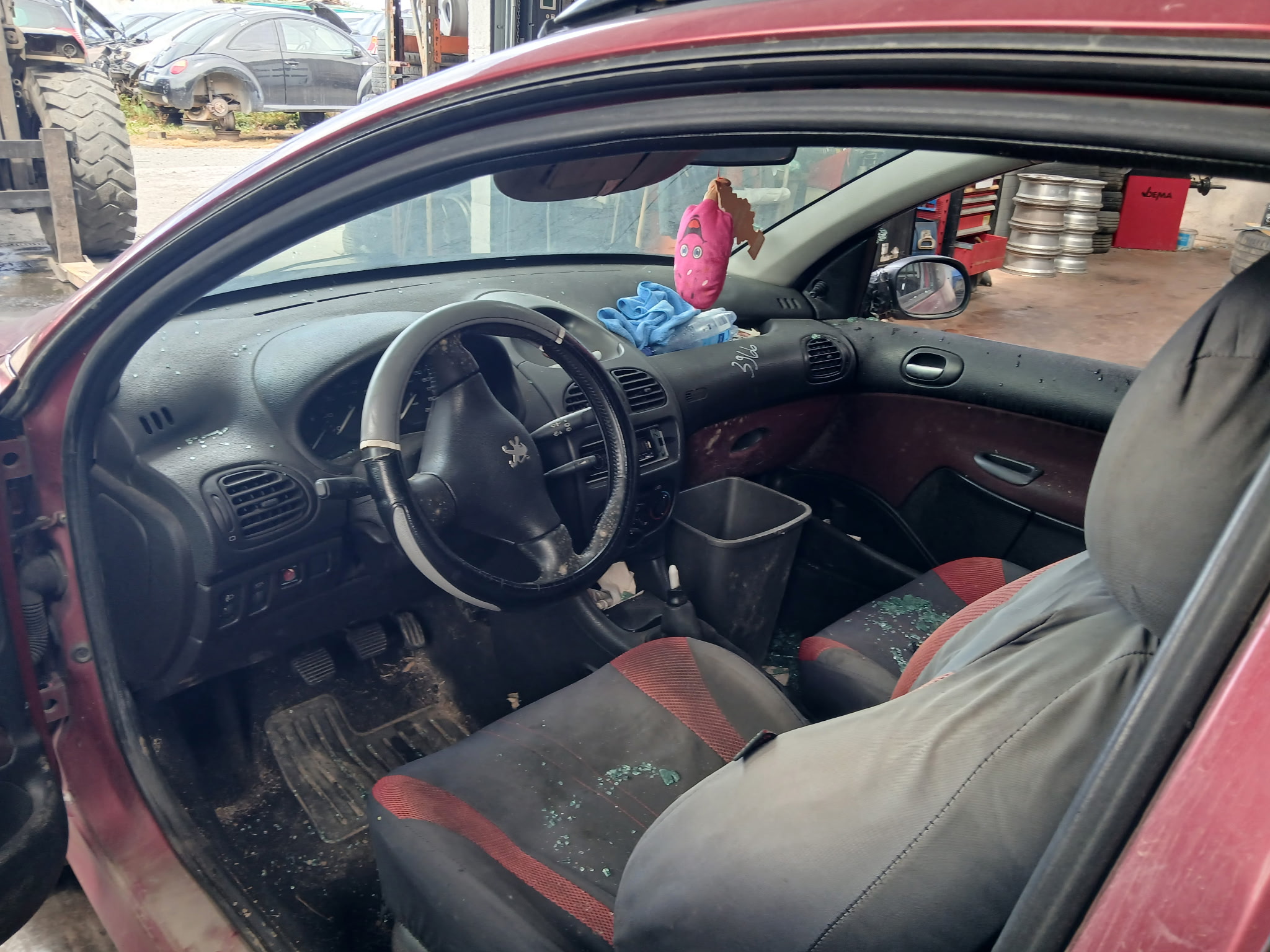 PEUGEOT 206 I 2.0HDI 90CV PH2 DE 2001 – Image 6