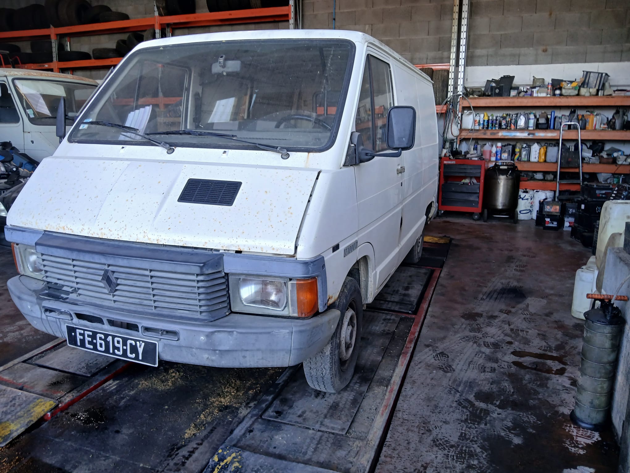 RENAULT TRAFIC I 2.1D 58CV DE 1988