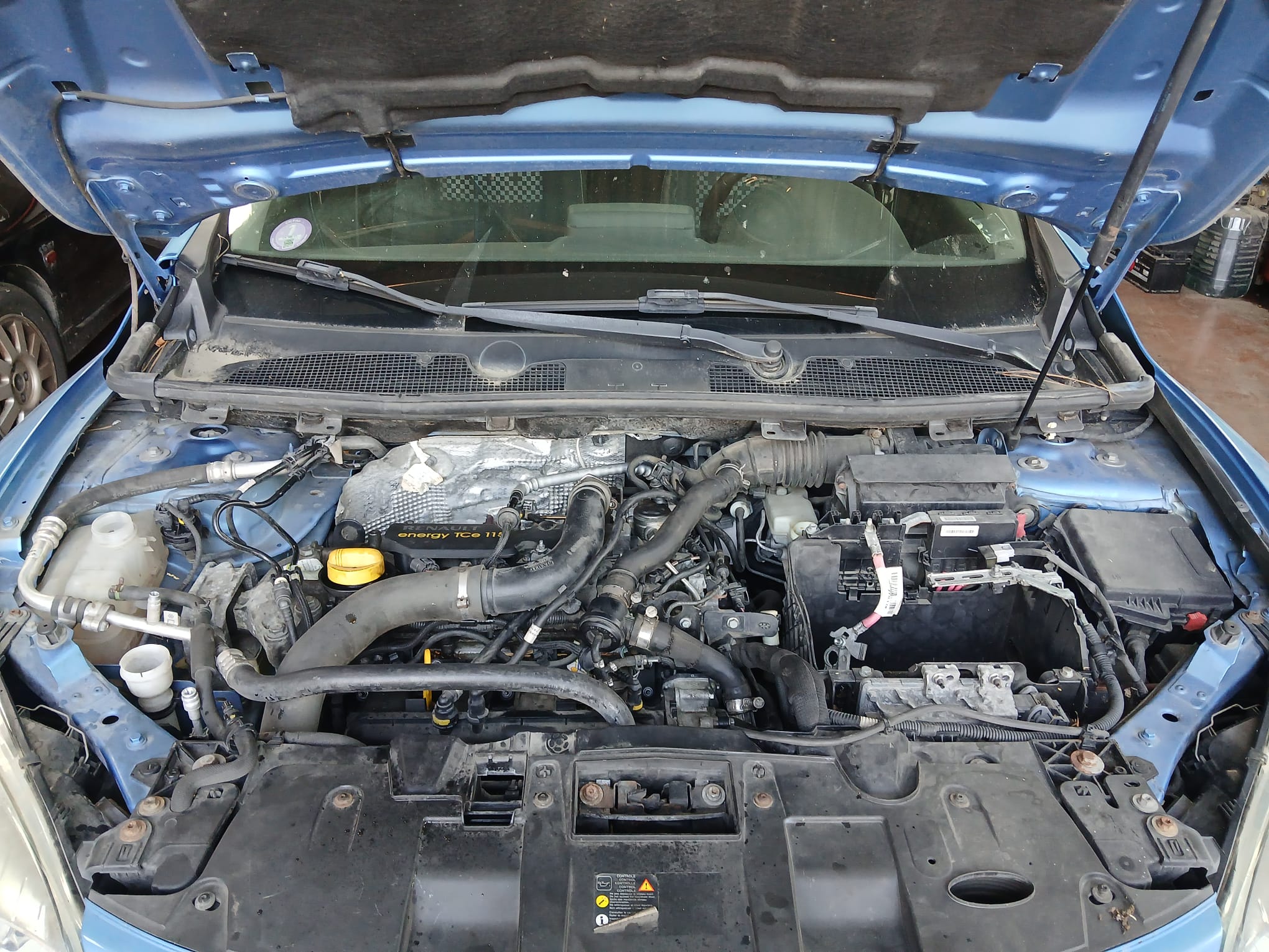 RENAULT MEGANE III BREAK 1.2i TCE 115 116CV PH2 DE 2012 – Image 2