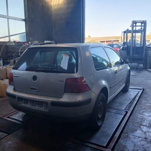 VOLKSWAGEN GOLF IV 1.9TDI 101CV PH1 DE 2003