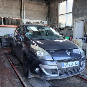RENAULT MEGANE SCENIC III 1.5DCI 110CV PH2 DE 2011
